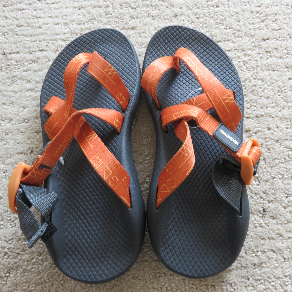 New Chaco Woodstock Sports Sandals size 7